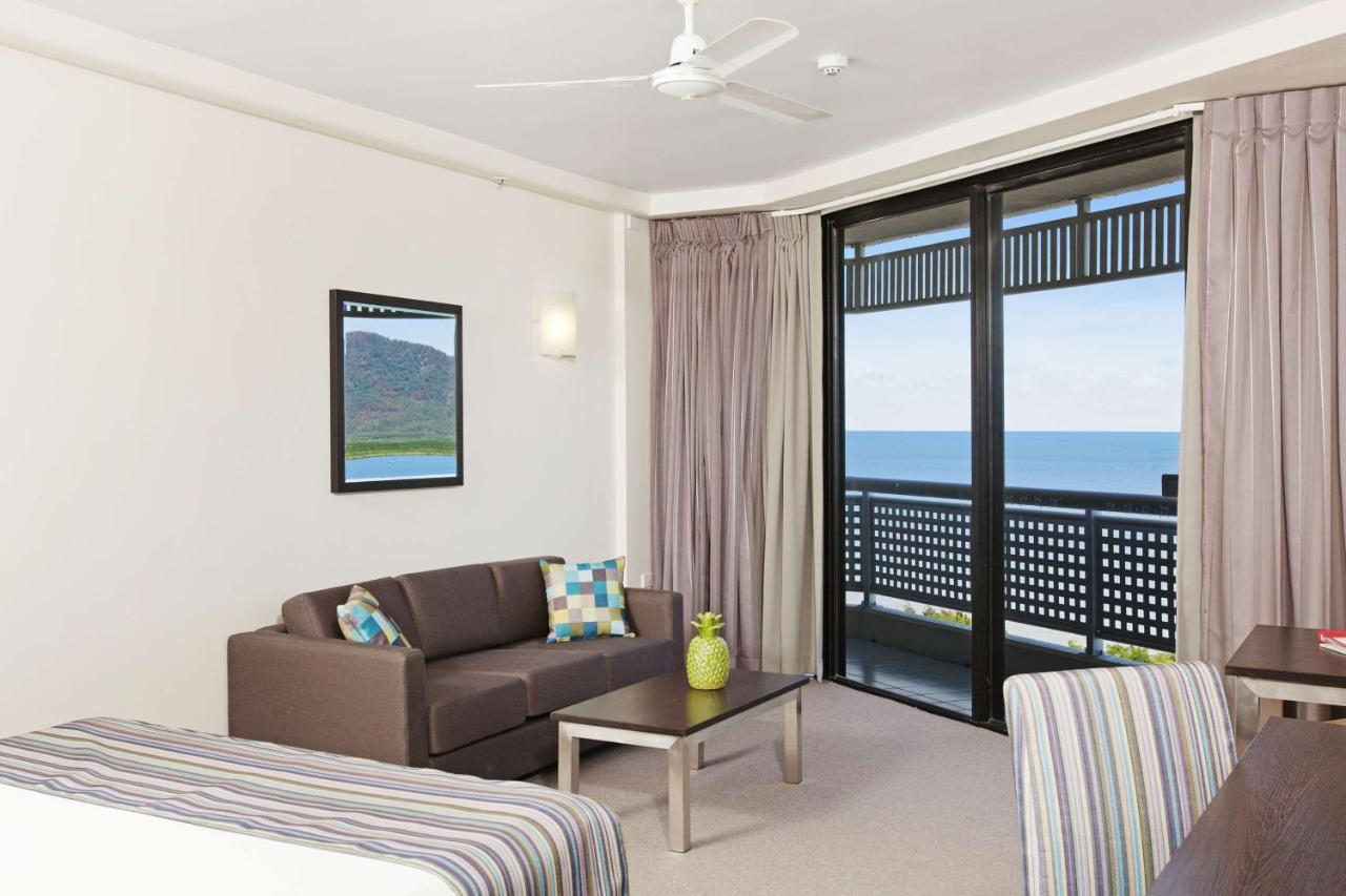 Rydges Esplanade Resort Cairns Exterior foto